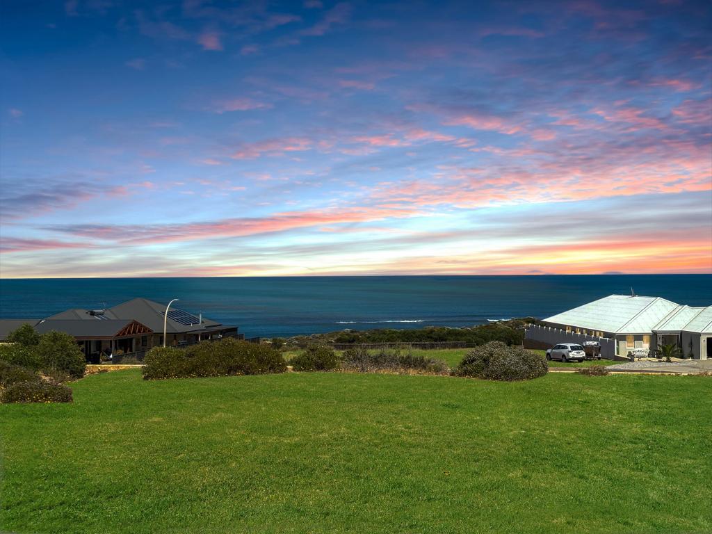 17 Grey Cl, Dongara, WA 6525