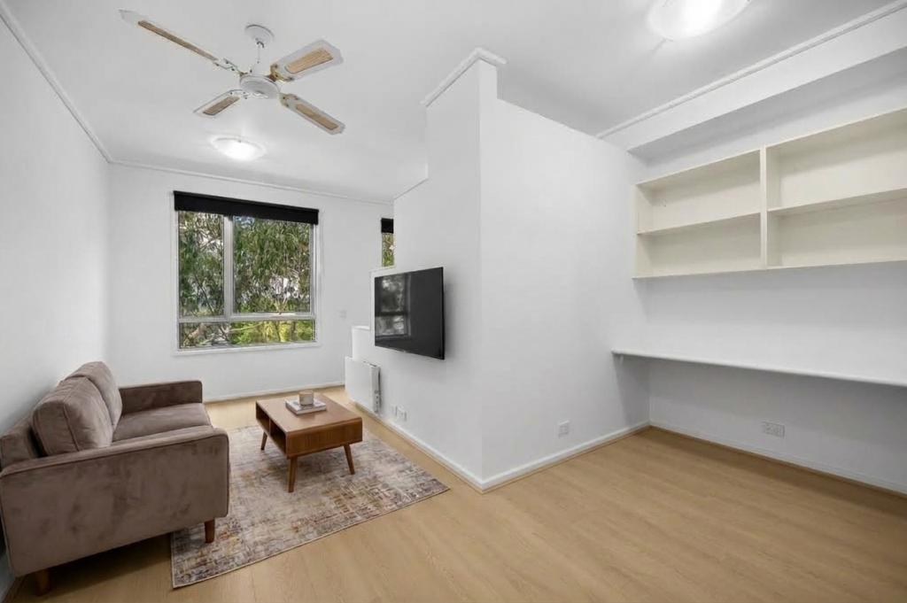 6203/570 LYGON ST, CARLTON, VIC 3053