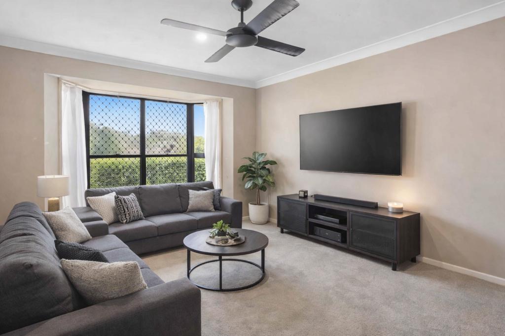 12 Mountain View Cres, Mount Warren Park, QLD 4207