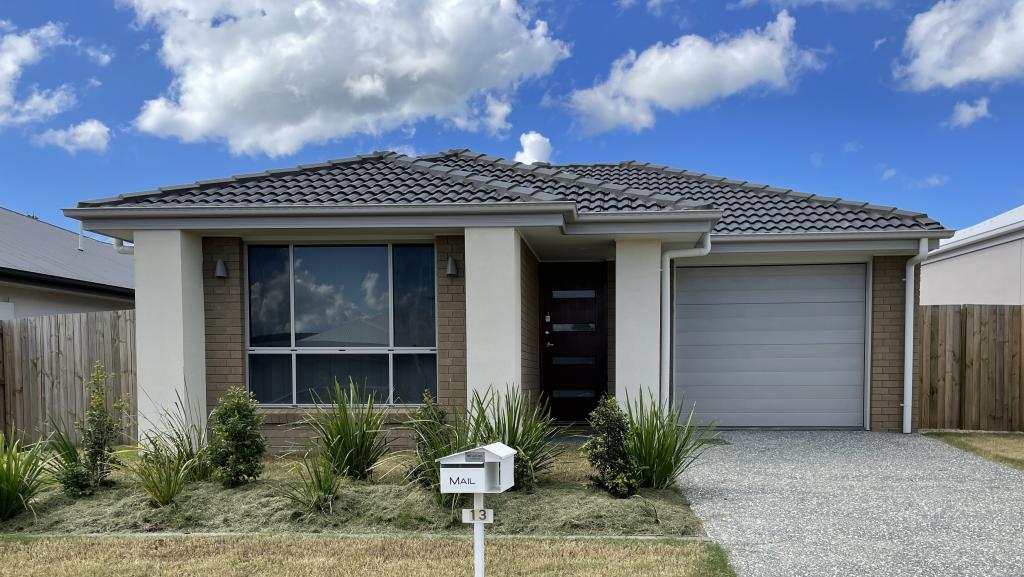 13 Brightstar St, Ormeau, QLD 4208