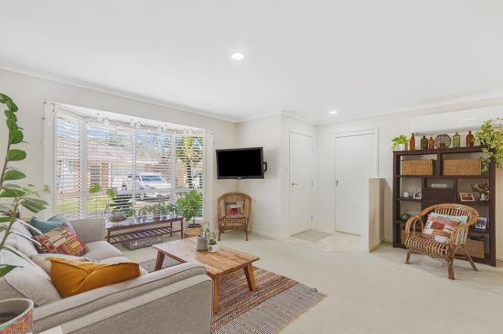 3/6-10 PARKLAND PL, BANORA POINT, NSW 2486