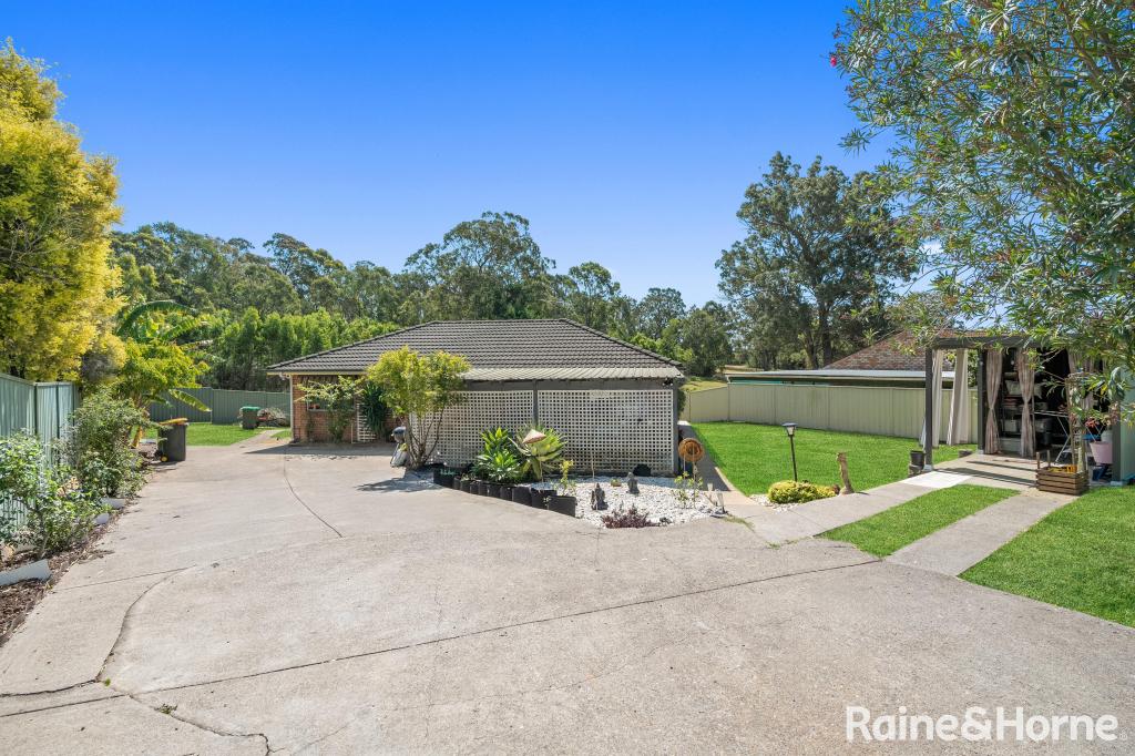 65 Tourmaline St, Eagle Vale, NSW 2558