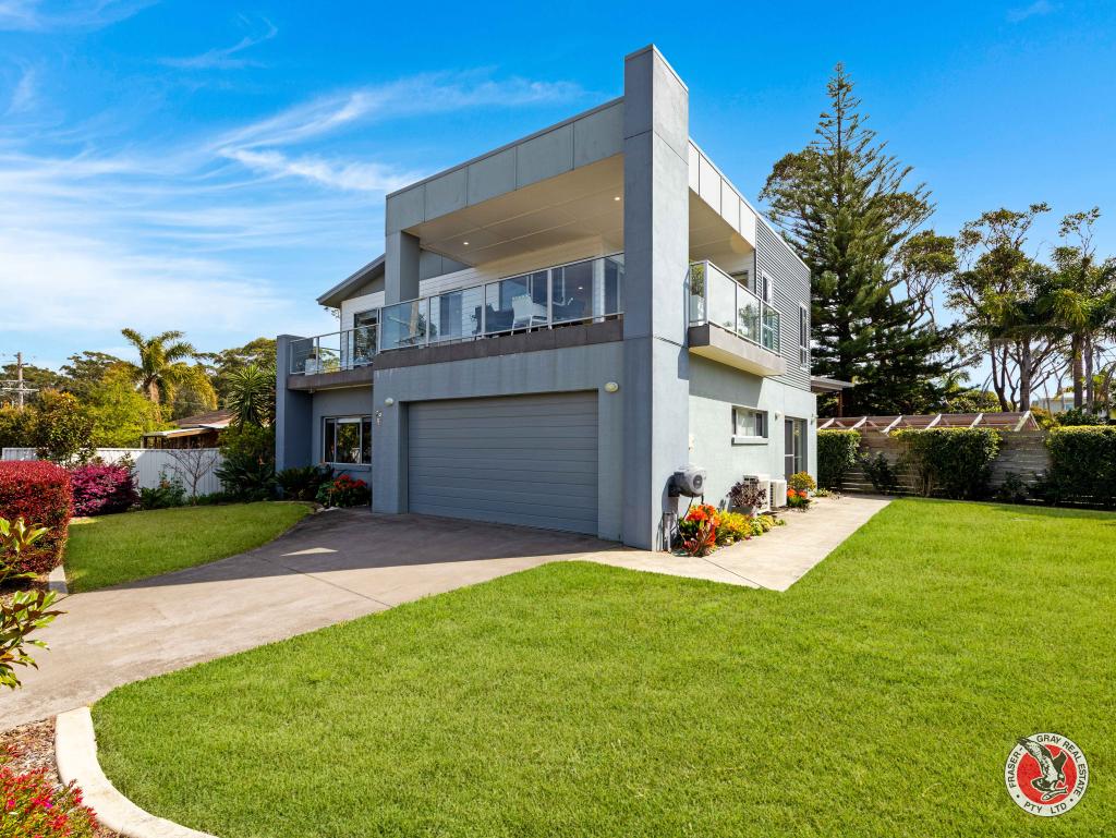 69b Coronation Dr, Broulee, NSW 2537