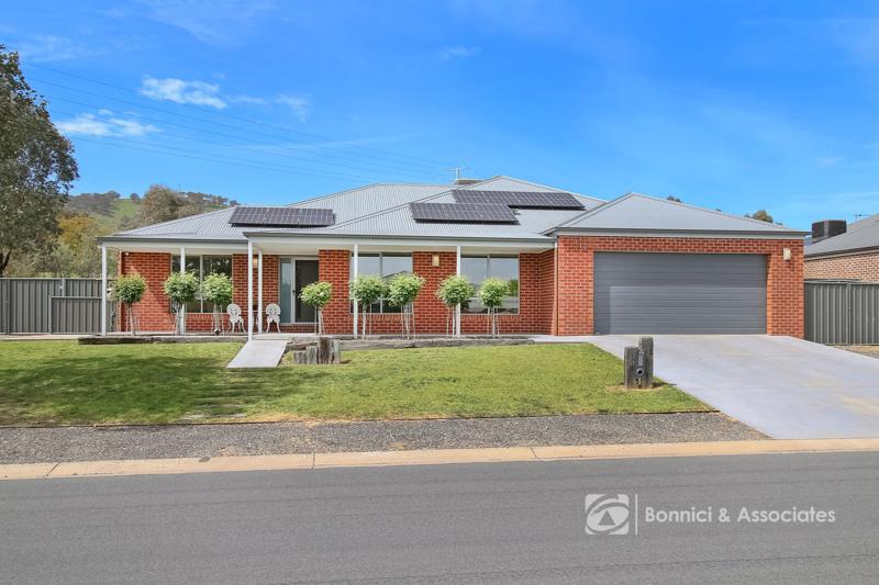 54 Silky Oak Ave, Wodonga, VIC 3690