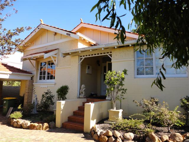 9 Clarence St, South Perth, WA 6151