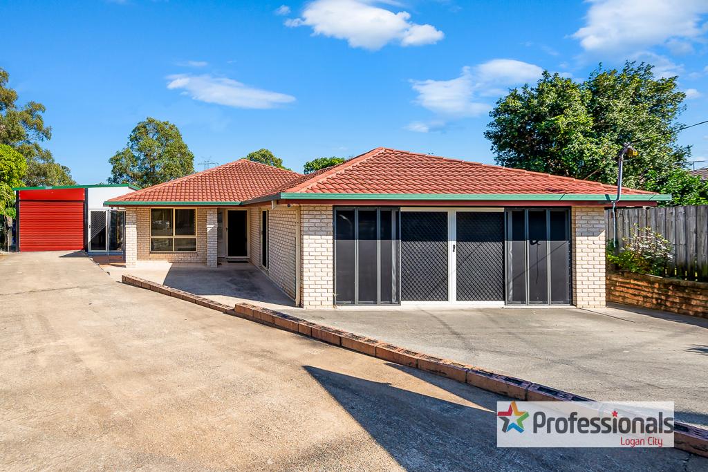 74 Barossa St, Kingston, QLD 4114