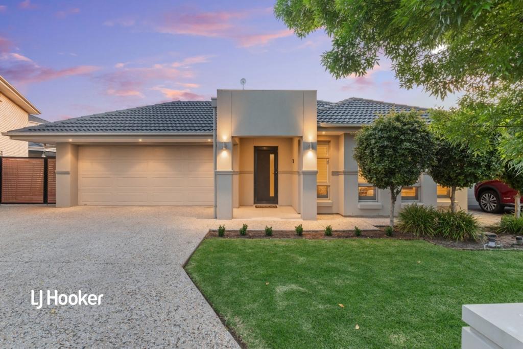 18 Caswell Cct, Mawson Lakes, SA 5095