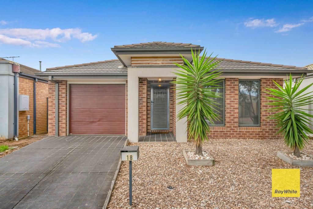 18 Howard Pl, Deer Park, VIC 3023