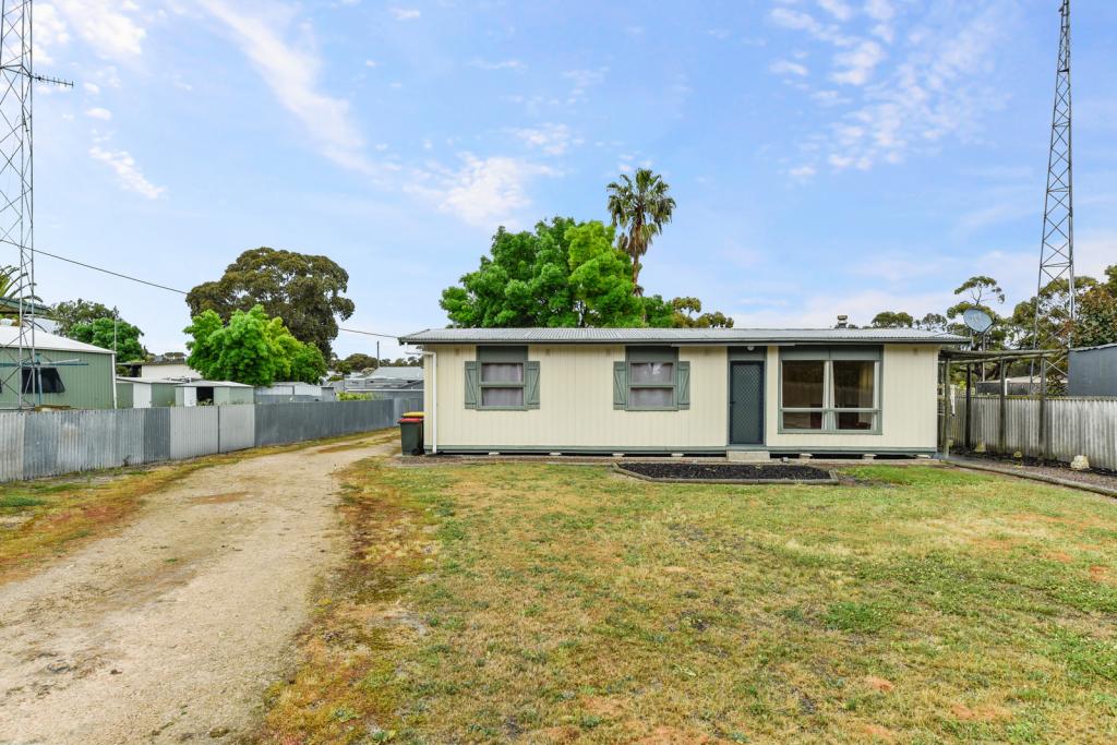 4 Wendt Tce, Tintinara, SA 5266