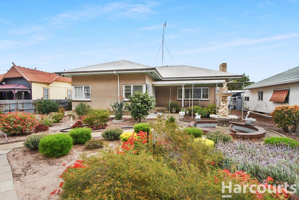 20 CRAIG AVE, WARRACKNABEAL, VIC 3393