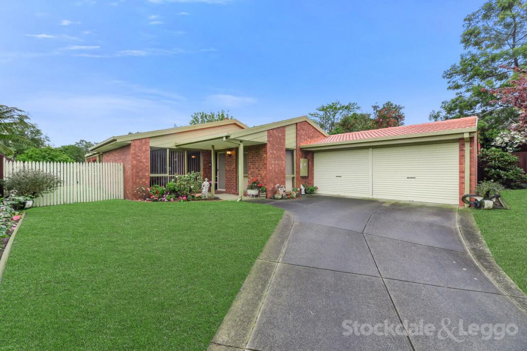 57 Waverley Park Dr, Cranbourne North, VIC 3977