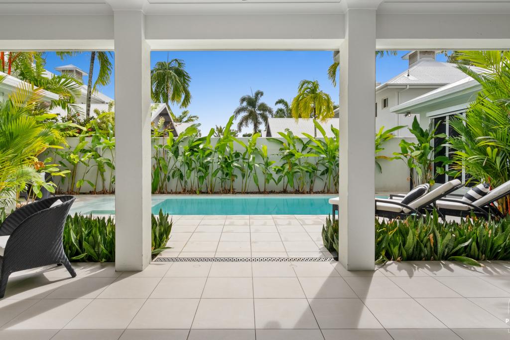 22 Oliva St, Palm Cove, QLD 4879