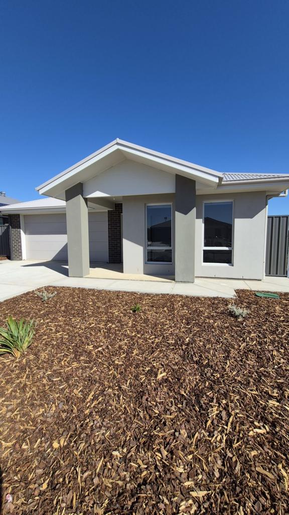 13 Eva Pl, Murray Bridge, SA 5253