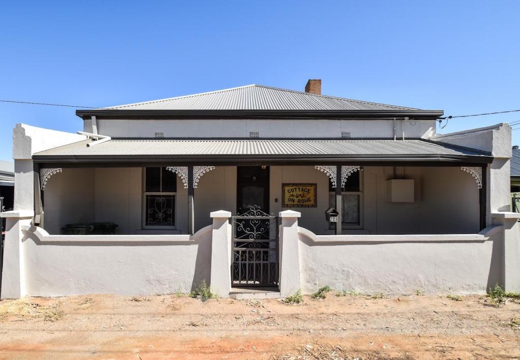 208 Rowe St, Broken Hill, NSW 2880