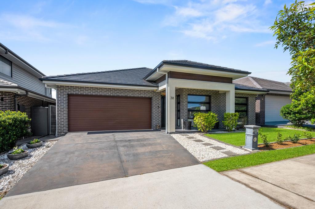 38 Steward Dr, Oran Park, NSW 2570
