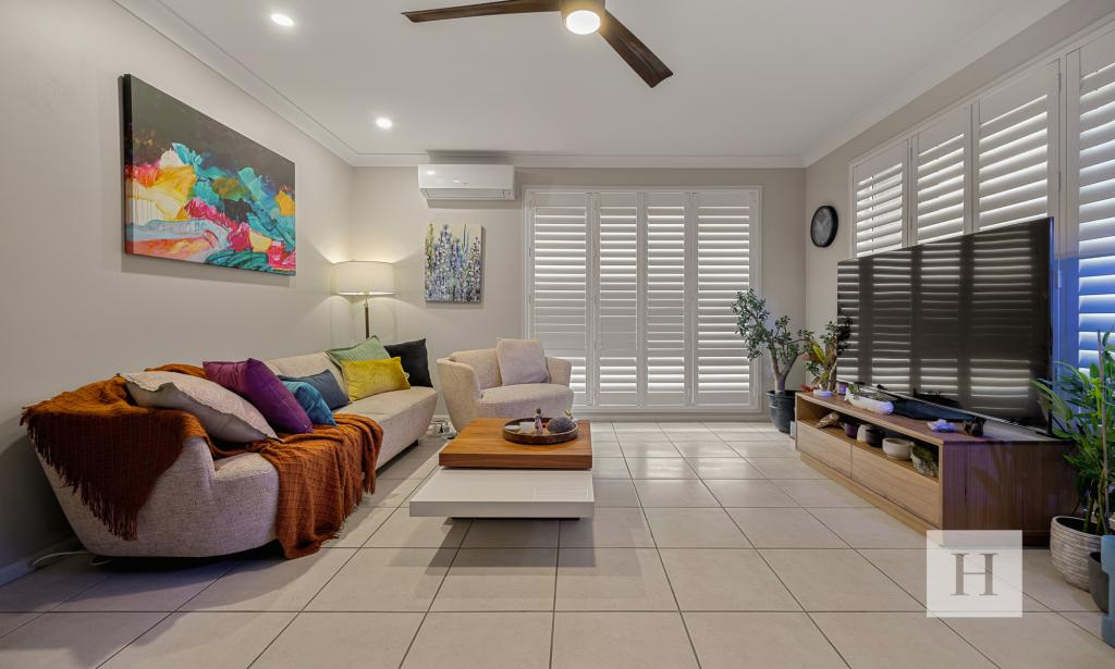 12b Wymeera Cct, Wyee Point, NSW 2259