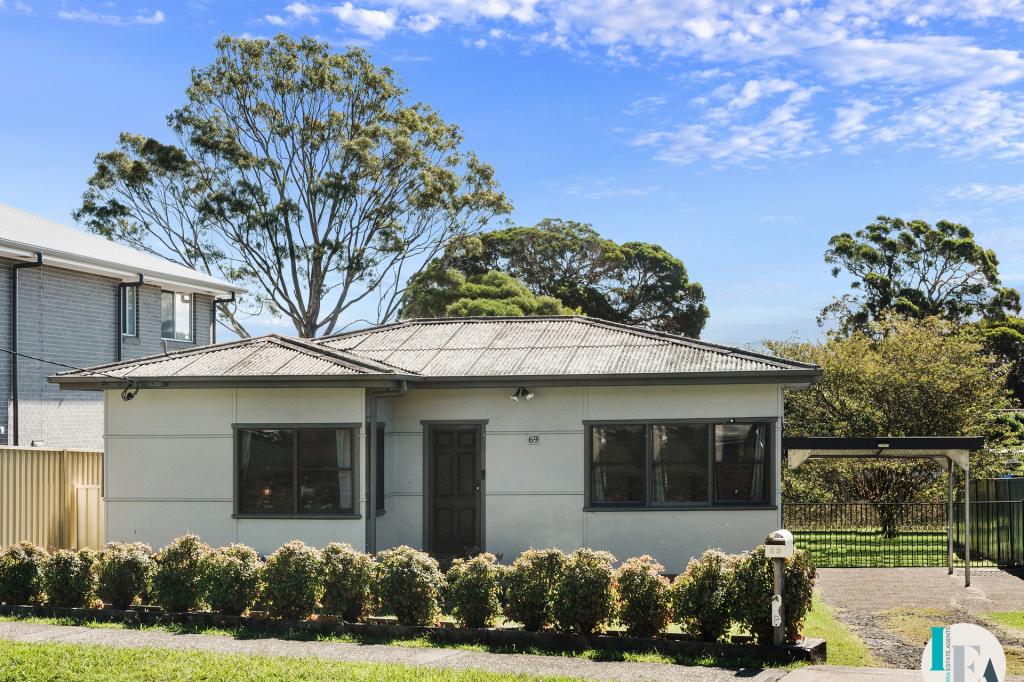 69 Lake Entrance Rd, Oak Flats, NSW 2529