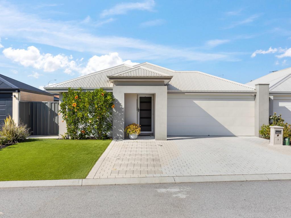 7 Durleigh Rd, Aveley, WA 6069