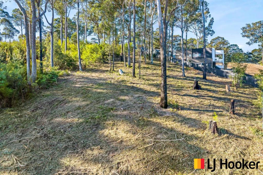 3 Currawong Cres, Malua Bay, NSW 2536