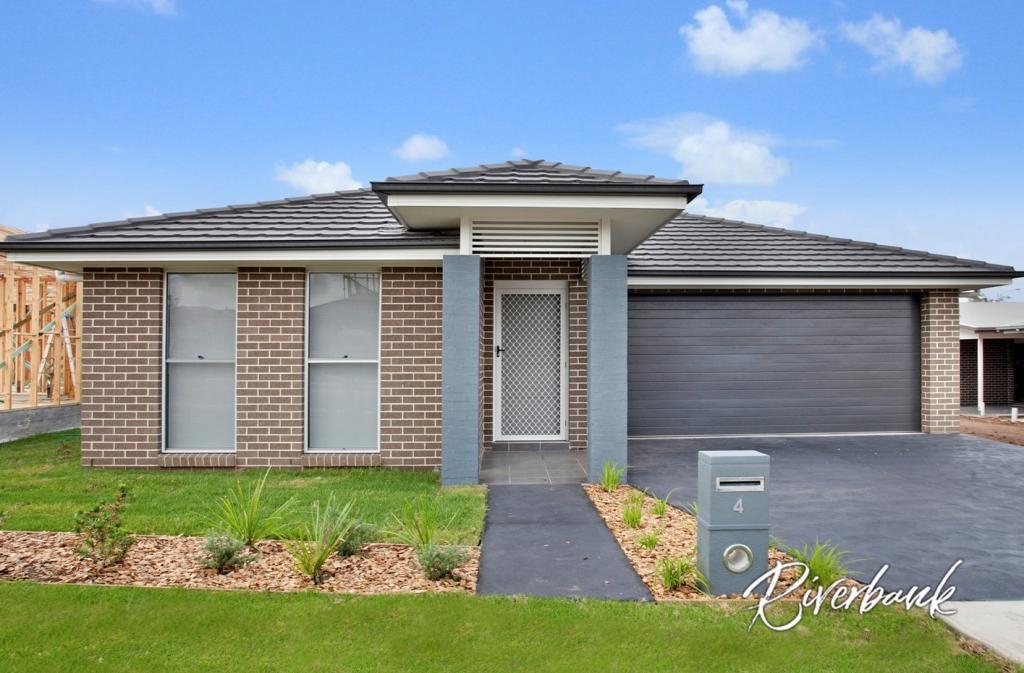 4 FLEET AVE, JORDAN SPRINGS, NSW 2747
