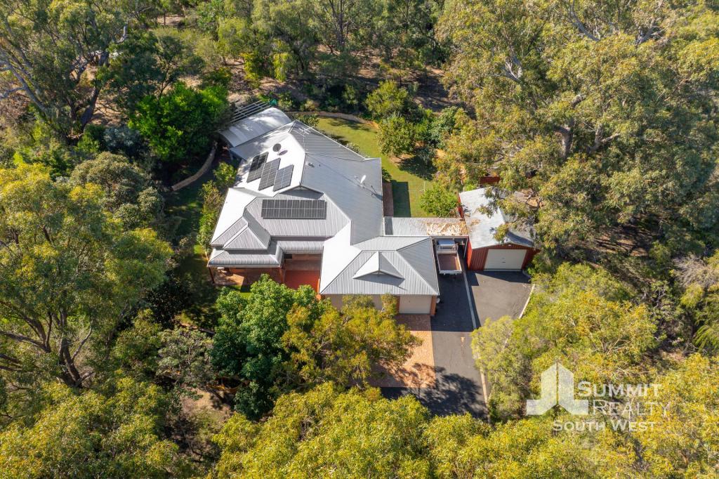 22 Roberts Rd, Leschenault, WA 6233