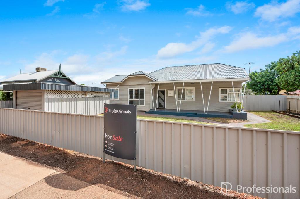 314 Piccadilly St, West Lamington, WA 6430