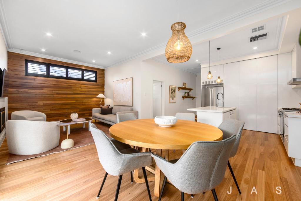 143 Empress Ave, Kingsville, VIC 3012