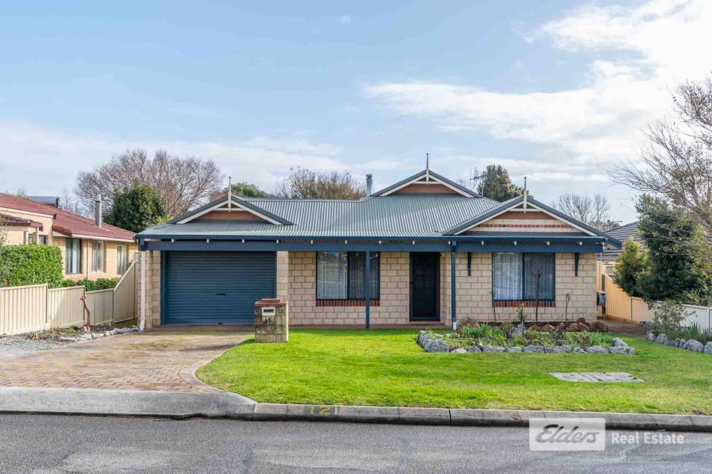 12 Butts Rd, Yakamia, WA 6330