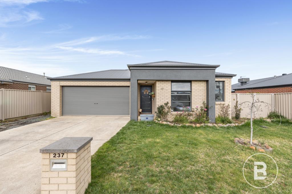 237 Ballarat-Carngham Rd, Winter Valley, VIC 3358