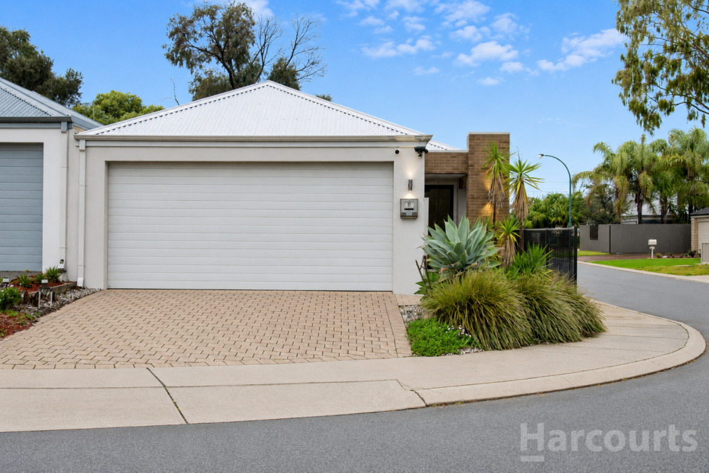11 PINGLE DR, GREENFIELDS, WA 6210