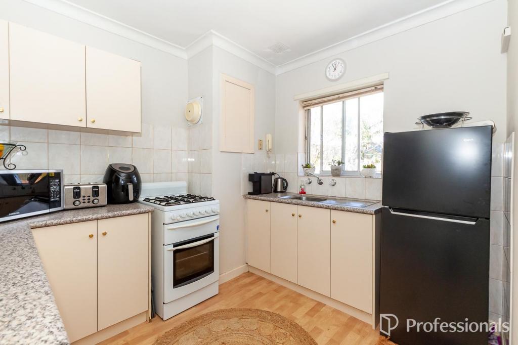 22/14 Coralie Ct, Armadale, WA 6112