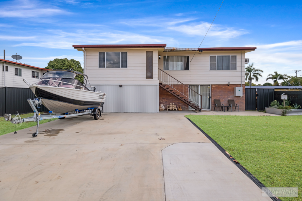 50 Hardy Ave, Park Avenue, QLD 4701