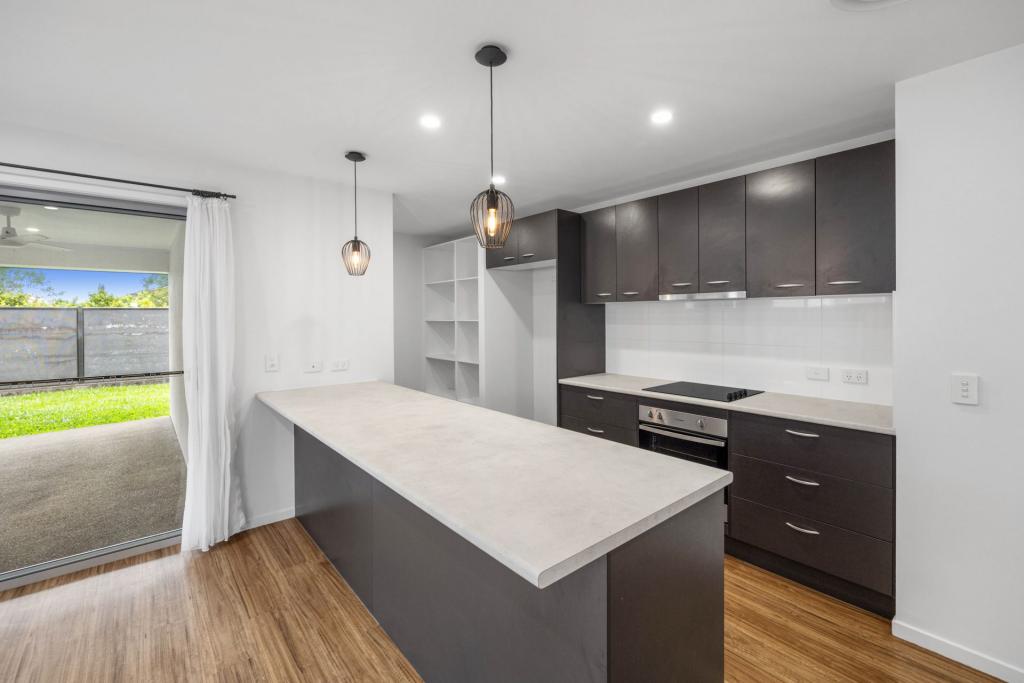 32 Roseleaf Cres, Palmview, QLD 4553