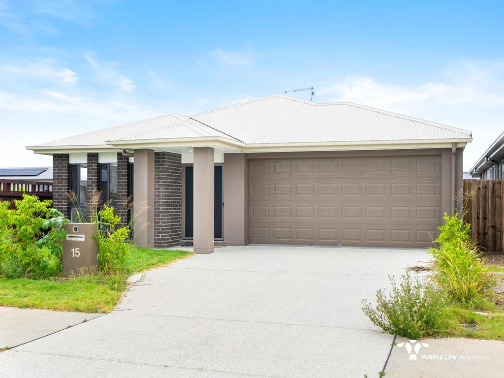 15 Formosa St, Spring Mountain, QLD 4300