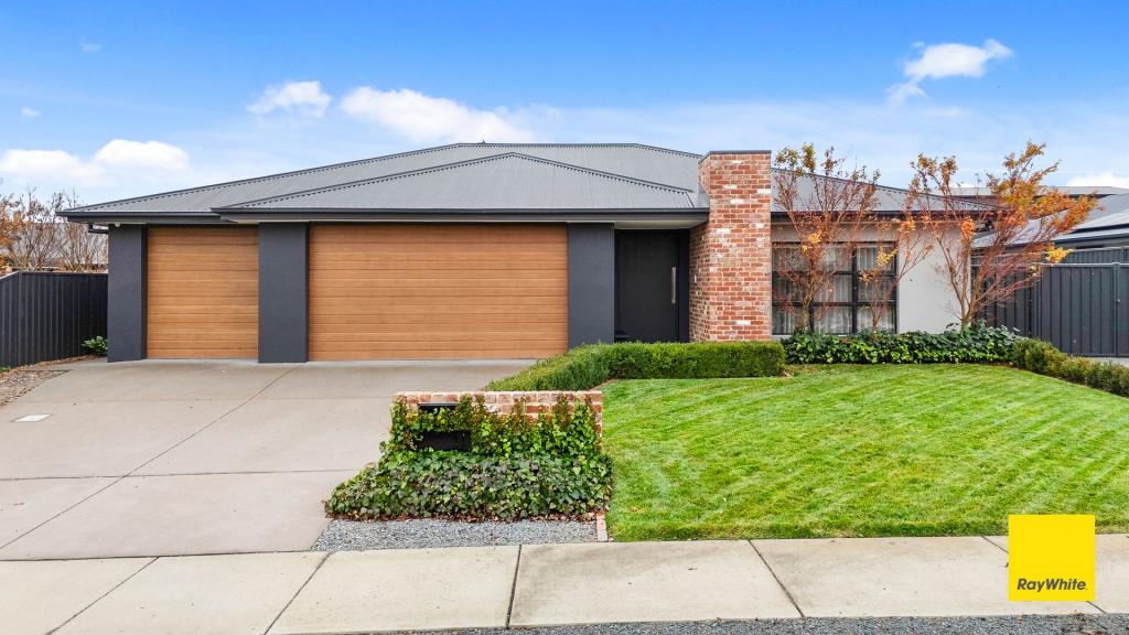 6 Hopkins St, Bungendore, NSW 2621