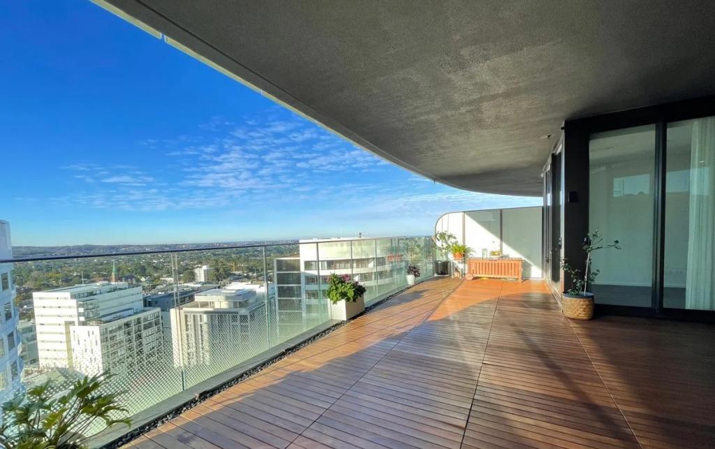 2206/500 Pacific Hwy, St Leonards, NSW 2065