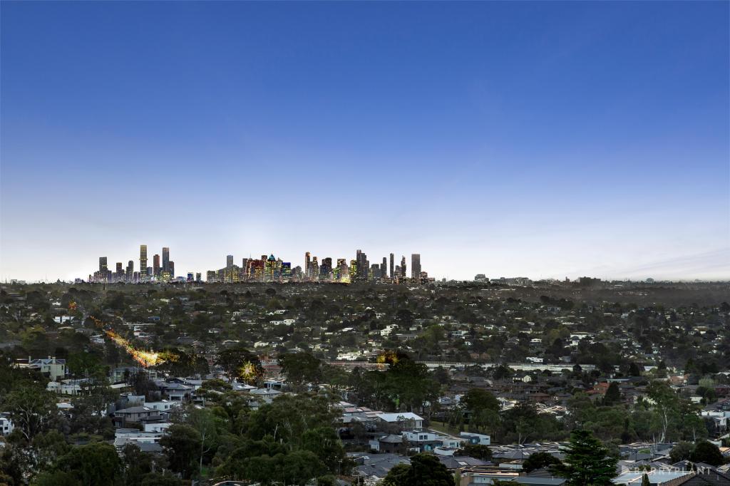 6001/2 Sovereign Point Ct, Doncaster, VIC 3108