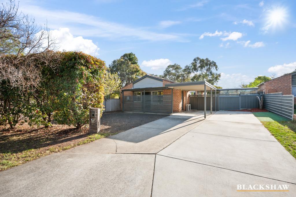 16 Downward Pl, Kambah, ACT 2902