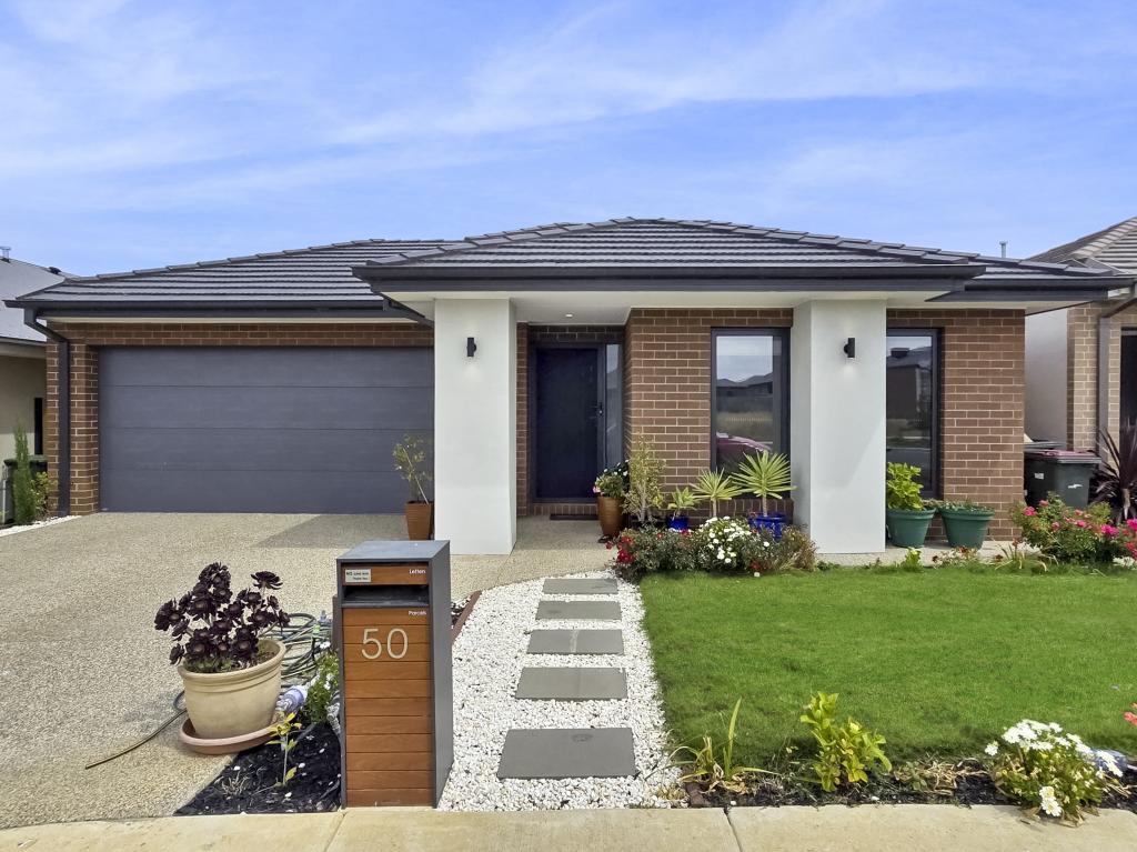 50 Raleigh Cct, Armstrong Creek, VIC 3217