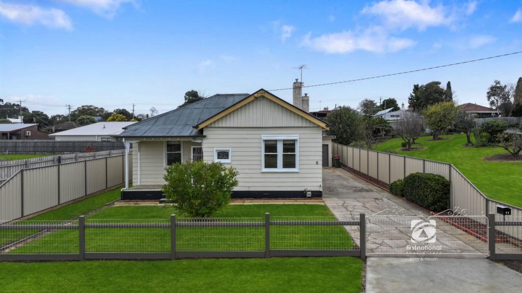 11 Mceacharn St, East Bairnsdale, VIC 3875
