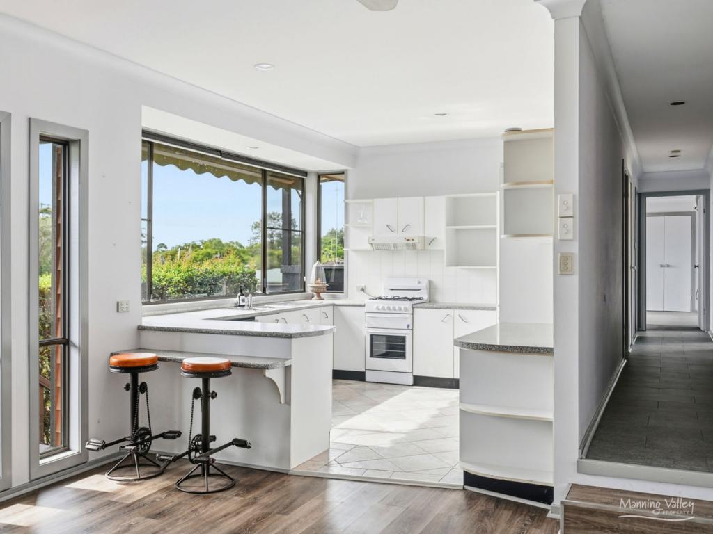 10 Toona Cl, Taree, NSW 2430