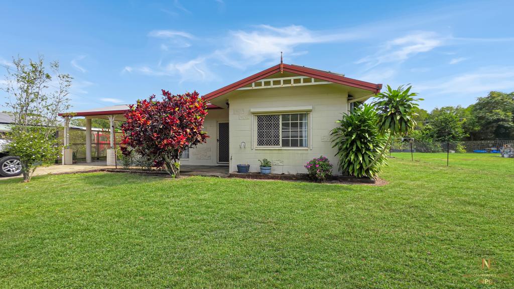 15 Casuarina St, Tully Heads, QLD 4854