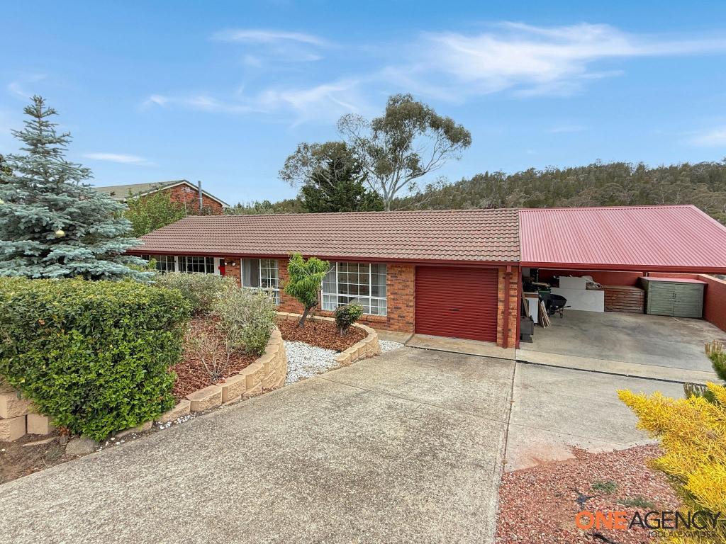 35 KIAH AVE, COOMA, NSW 2630