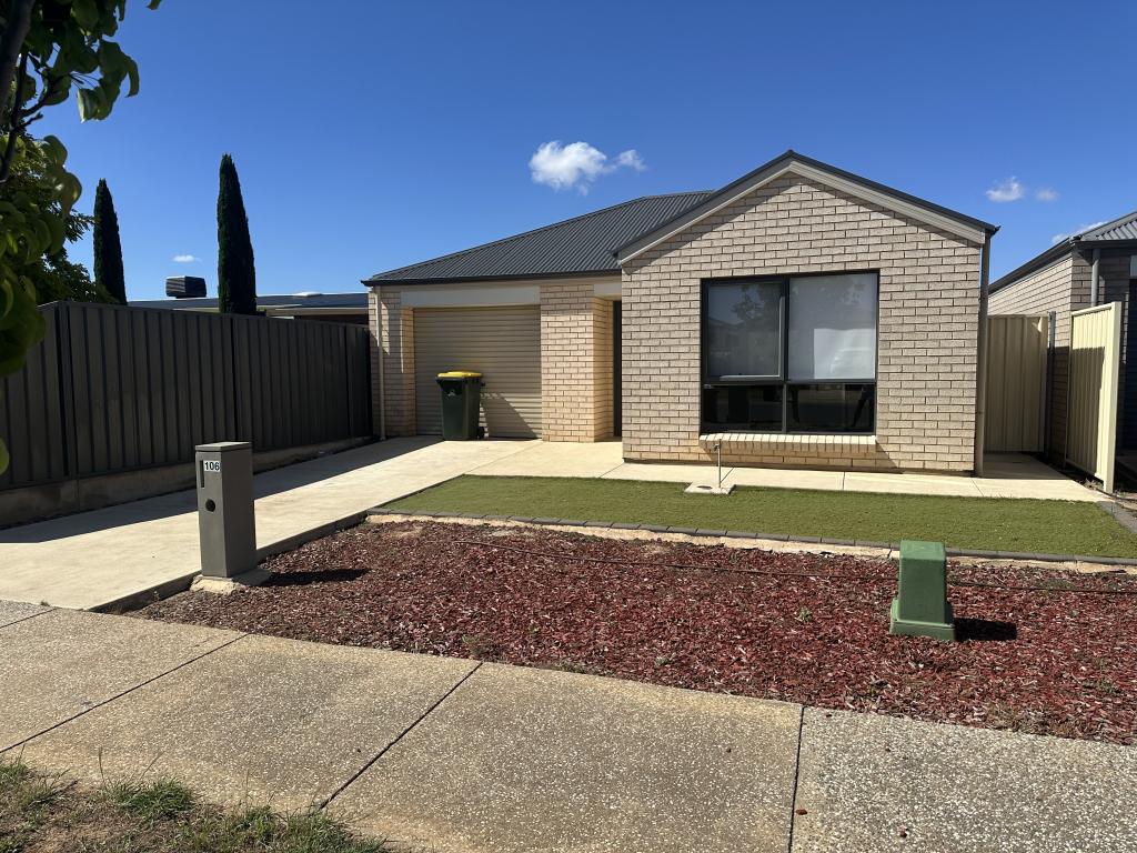 106 Peerless Rd, Munno Para West, SA 5115