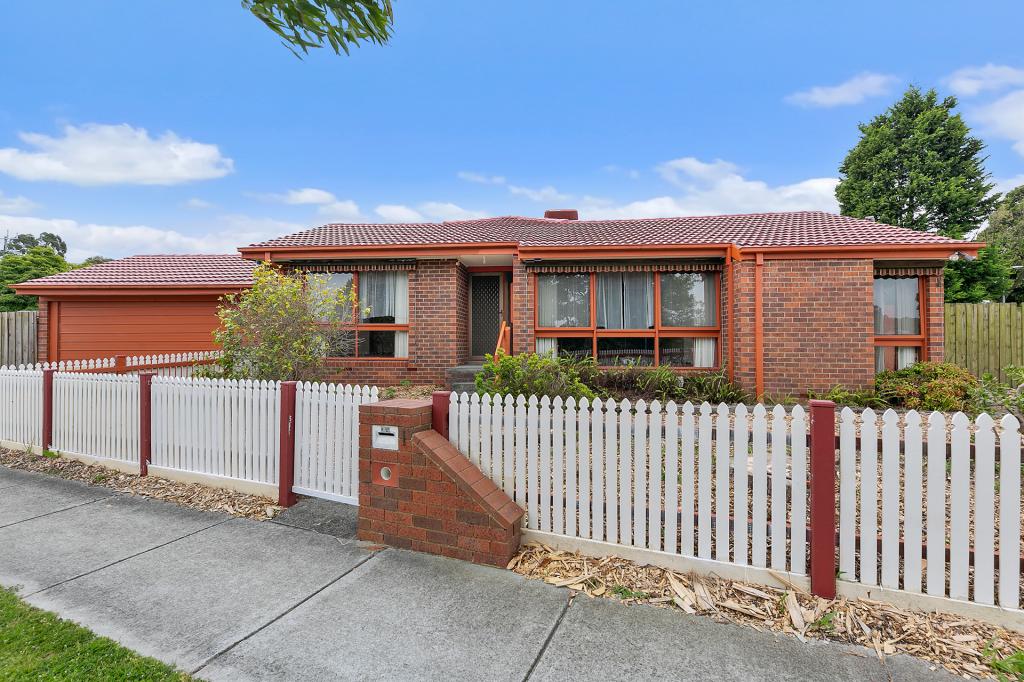 1 Cornelius Dr, Wantirna South, VIC 3152