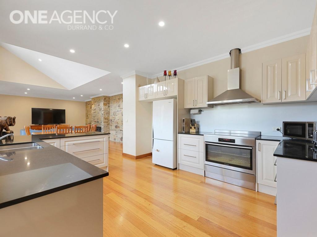 121 Tonkin Rd, Labertouche, VIC 3816