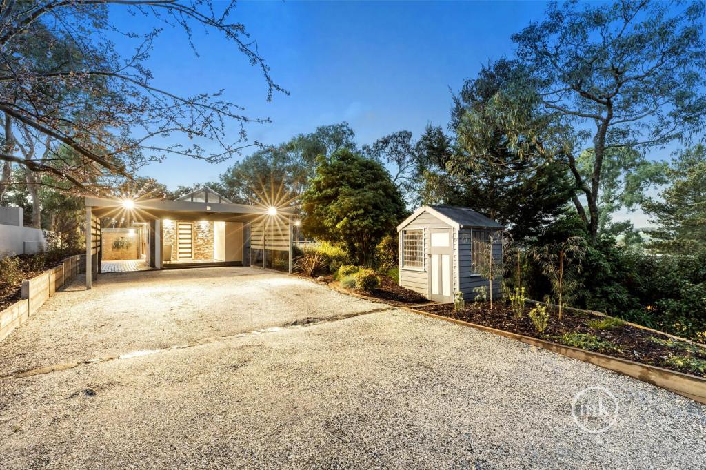 51 Banks Rd, Eltham North, VIC 3095