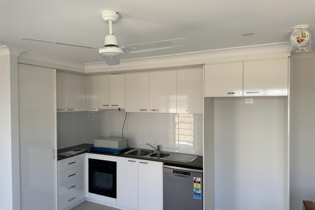 67B LIVINGSTONE ST, LOGAN RESERVE, QLD 4133