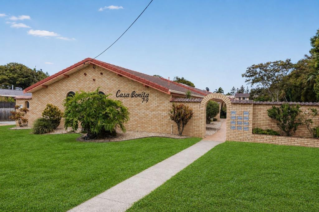 2/9 Nineteenth Ave, Palm Beach, QLD 4221