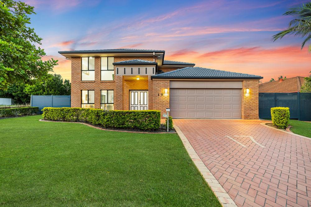 17 REGAL PL, EIGHT MILE PLAINS, QLD 4113
